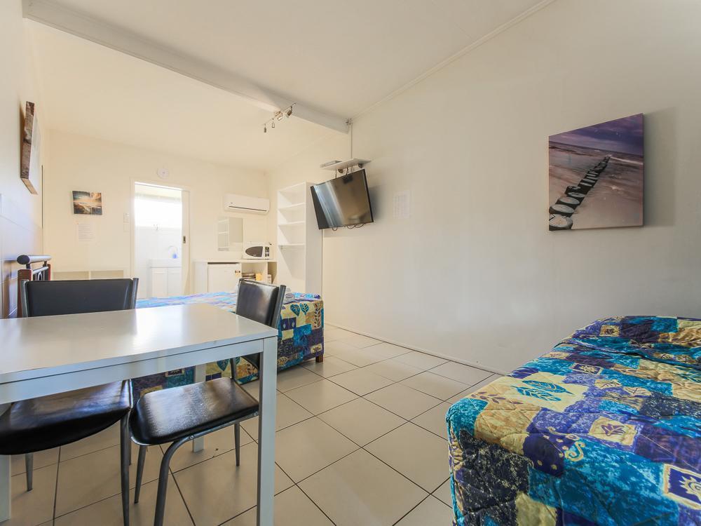 Marlin Motel Biggera Waters Экстерьер фото