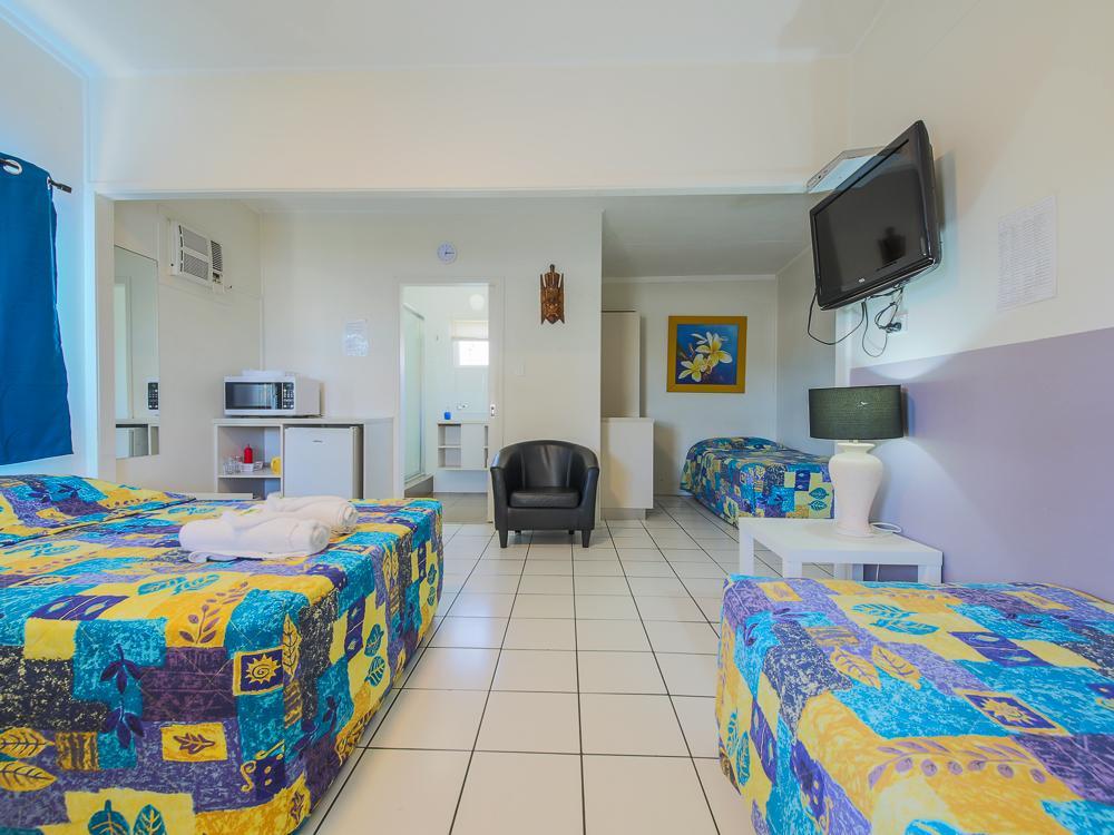 Marlin Motel Biggera Waters Экстерьер фото