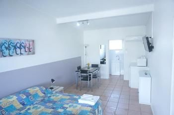 Marlin Motel Biggera Waters Экстерьер фото